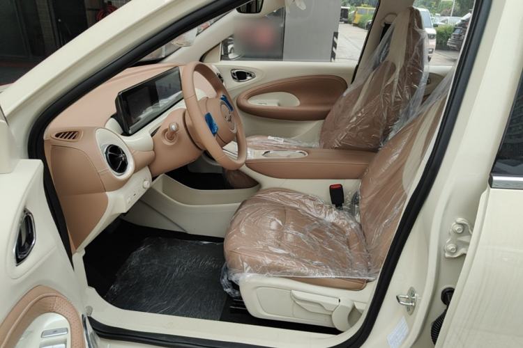 Used Wuling Bingo 2025 333 km Enjoyment Version Left Front Seat