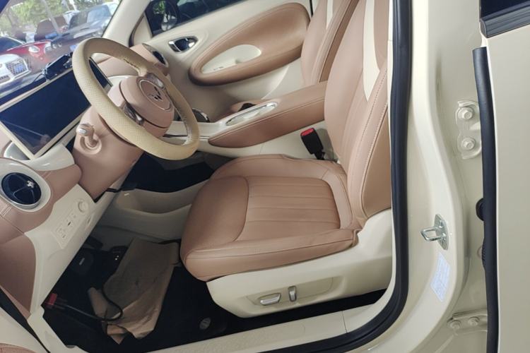 Used Wuling Bingo 2025 410 km Lingxi Deluxe Edition Left Front Seat