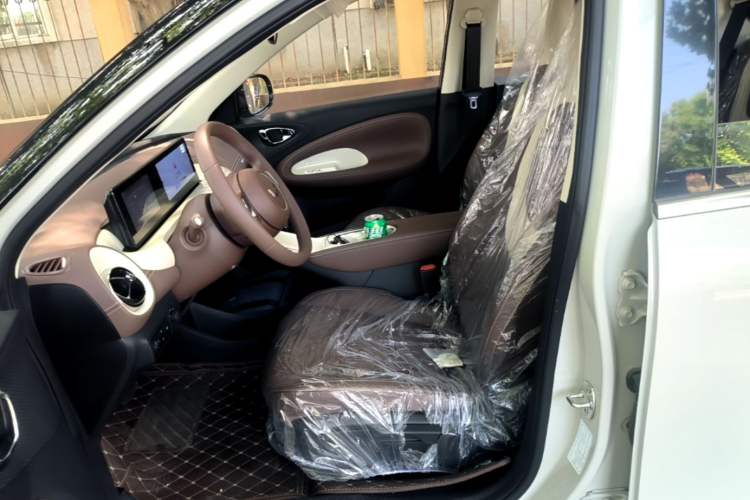 Used Wuling Bingo 2025 333 km Lingxi Connected Version Left Front Seat