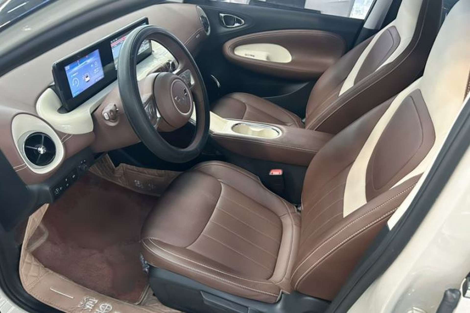 Used Wuling Bingo 2025 333 km Lingxi Connected Version Left Front Seat