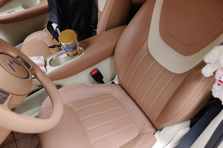 Used Wuling Bingo 2025 333 km Lingxi Connected Version Left Front Seat
