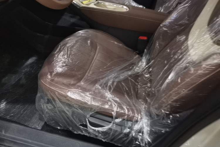 Used Wuling Bingo 2025 333 km Enjoyment Version Left Front Seat