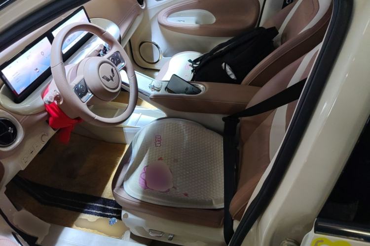 Used Wuling Bingo 2025 333 km Lingxi Deluxe Edition Left Front Seat