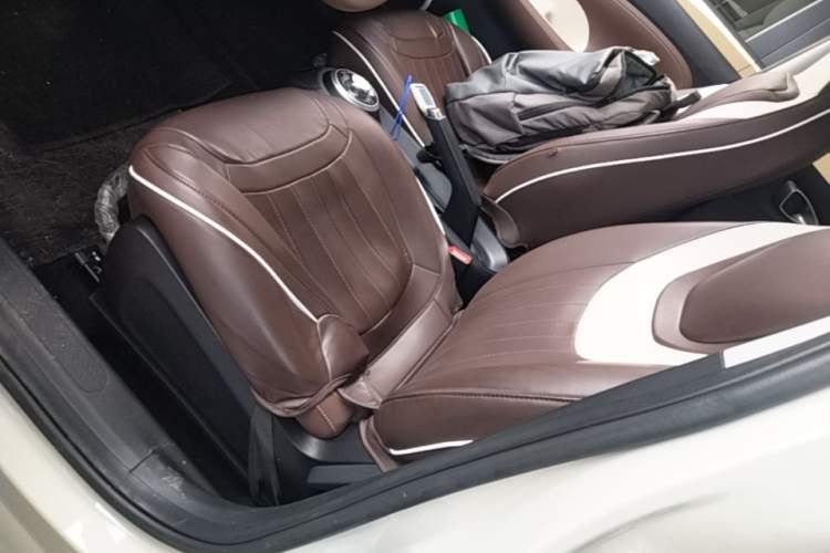 Used Wuling Bingo 2025 203km Light Edition Left Front Seat