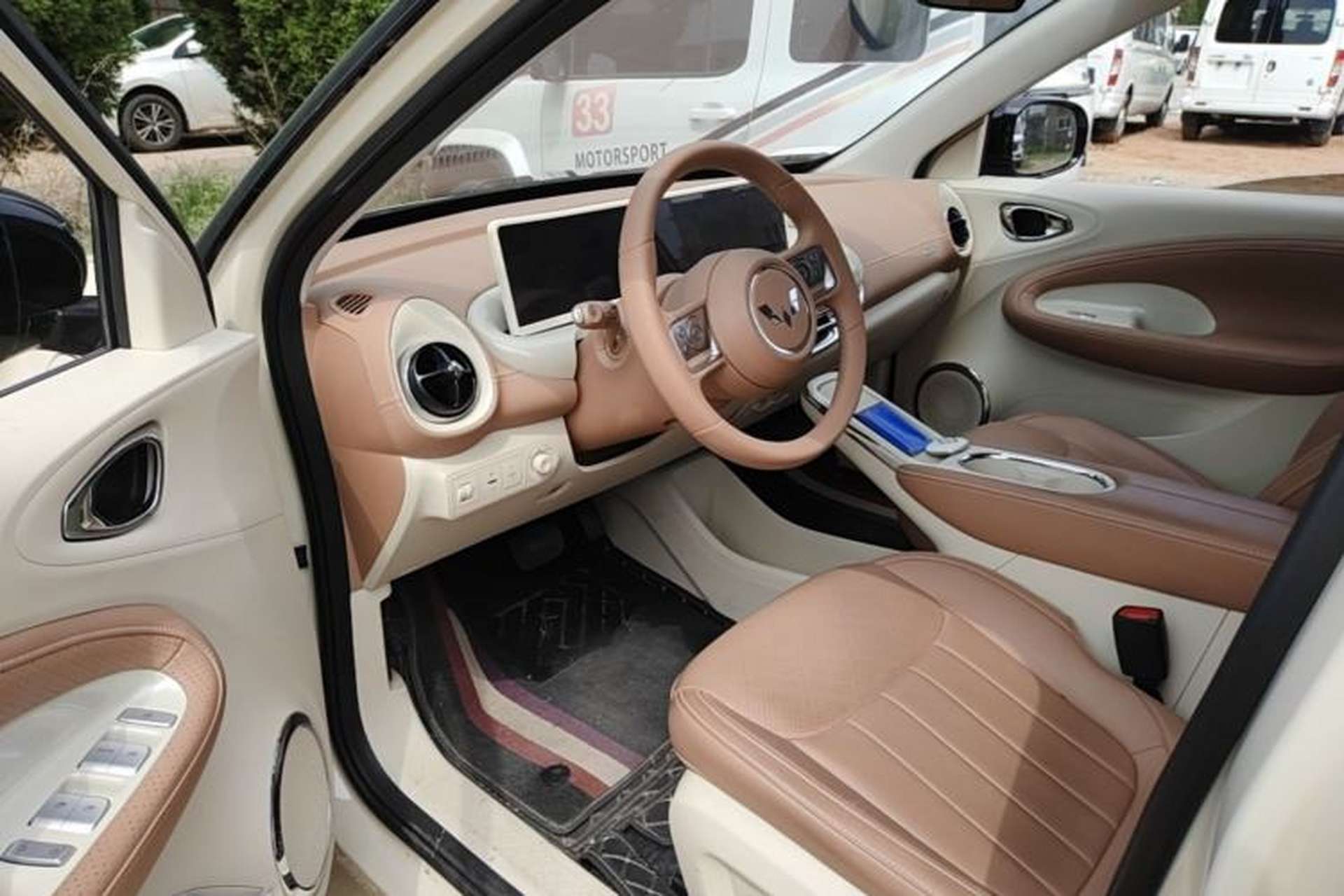 Used Wuling Bingo 2025 410 km Lingxi Deluxe Edition Left Front Seat