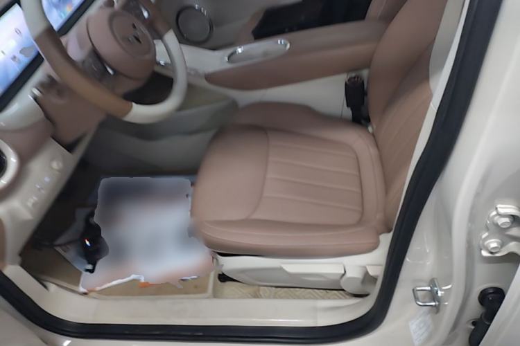 Used Wuling Bingo 2025 333 km Lingxi Connected Version Left Front Seat