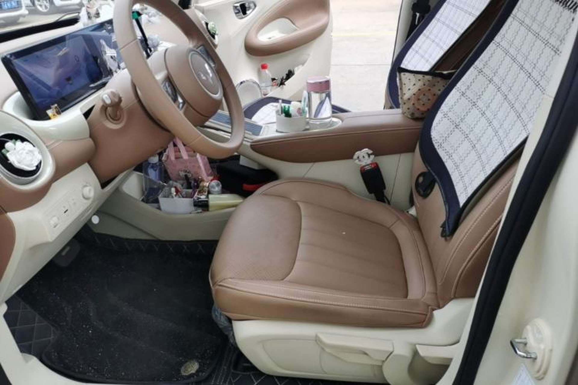 Used Wuling Bingo 2025 333 km Lingxi Connected Version Left Front Seat
