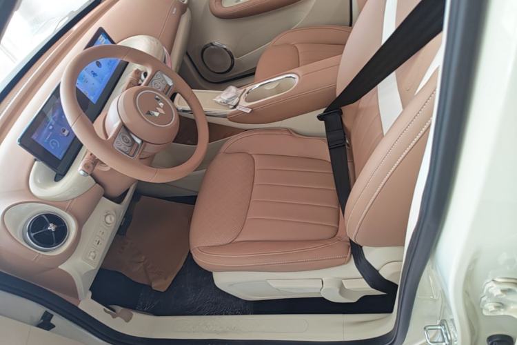 Used Wuling Bingo 2025 333 km Enjoyment Version Left Front Seat