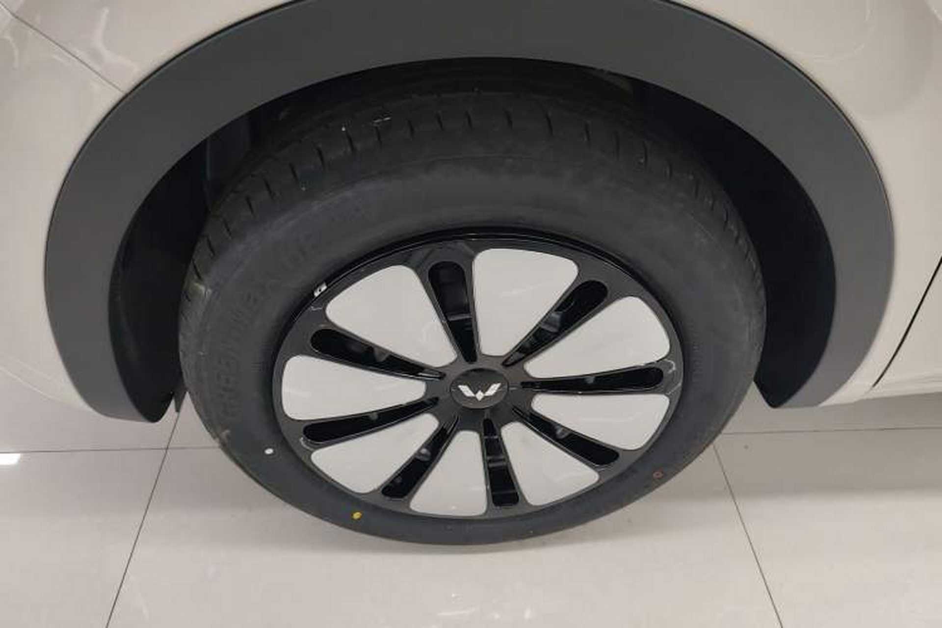 Used Wuling Bingo 2025 333 km Enjoyment Version Left Front Wheel Hub