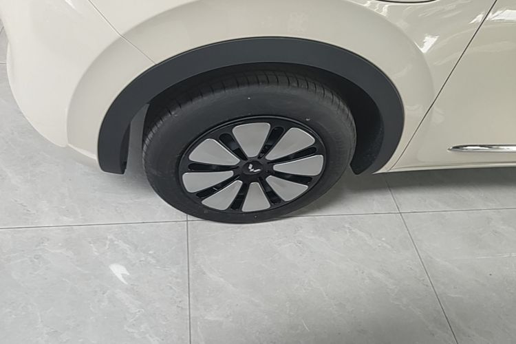 Used Wuling Bingo 2025 333 km Enjoyment Version Left Front Wheel Hub