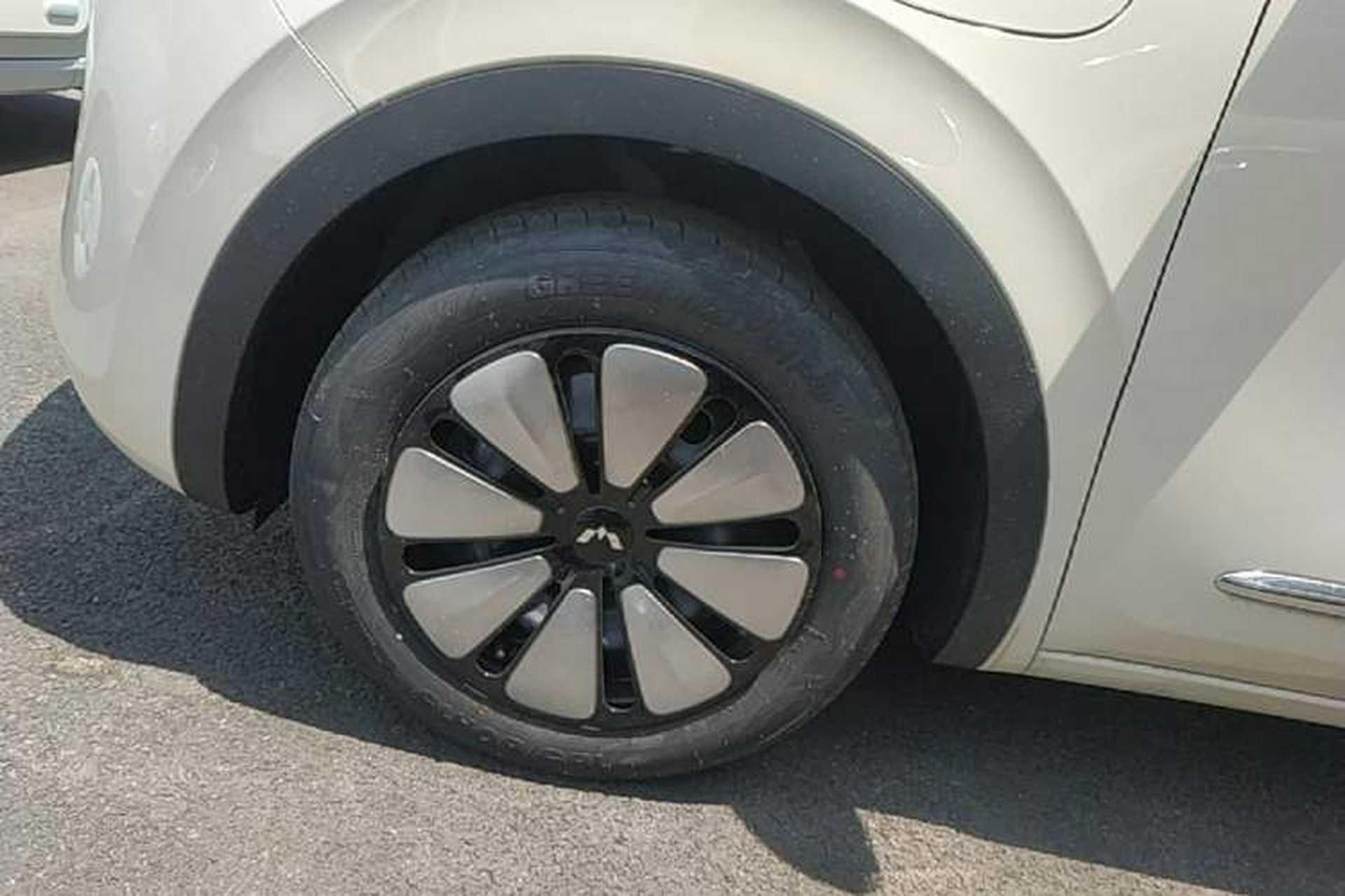 Used Wuling Bingo 2025 333 km Enjoyment Version Left Front Wheel Hub