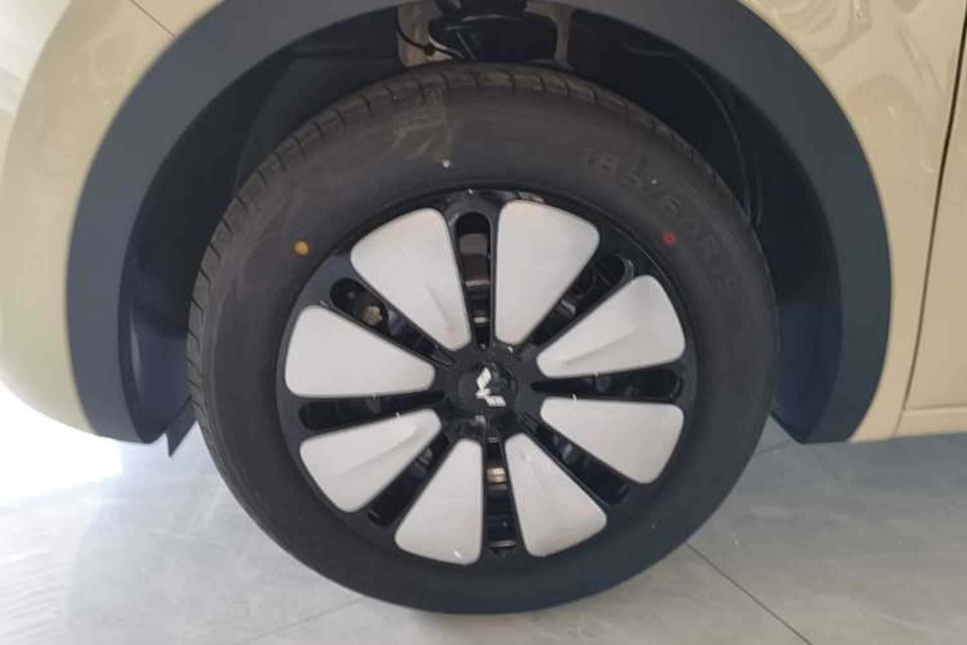 Used Wuling Bingo 2025 333 km Enjoyment Version Left Front Wheel Hub