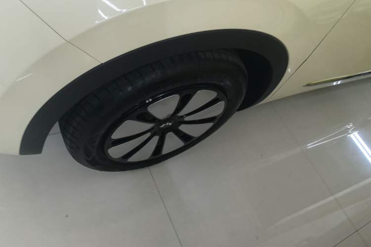 Used Wuling Bingo 2025 333 km Enjoyment Version Left Front Wheel Hub
