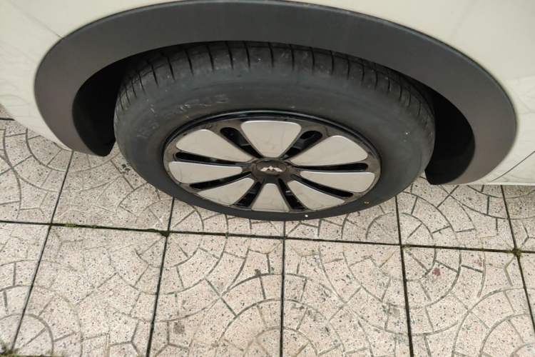 Used Wuling Bingo 2025 333 km Enjoyment Version Left Front Wheel Hub