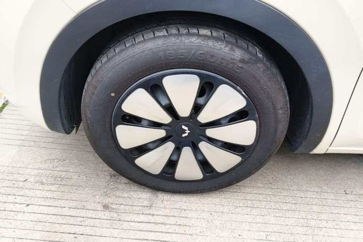 Used Wuling Bingo 2025 333 km Enjoyment Version Left Front Wheel Hub