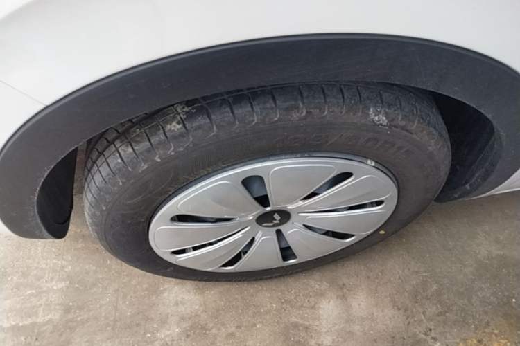 Used Wuling Bingo 2025 203km Light Edition Left Front Wheel Hub