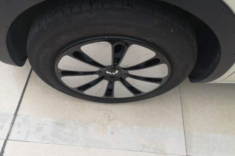 Used Wuling Bingo 2025 333 km Enjoyment Version Left Front Wheel Hub