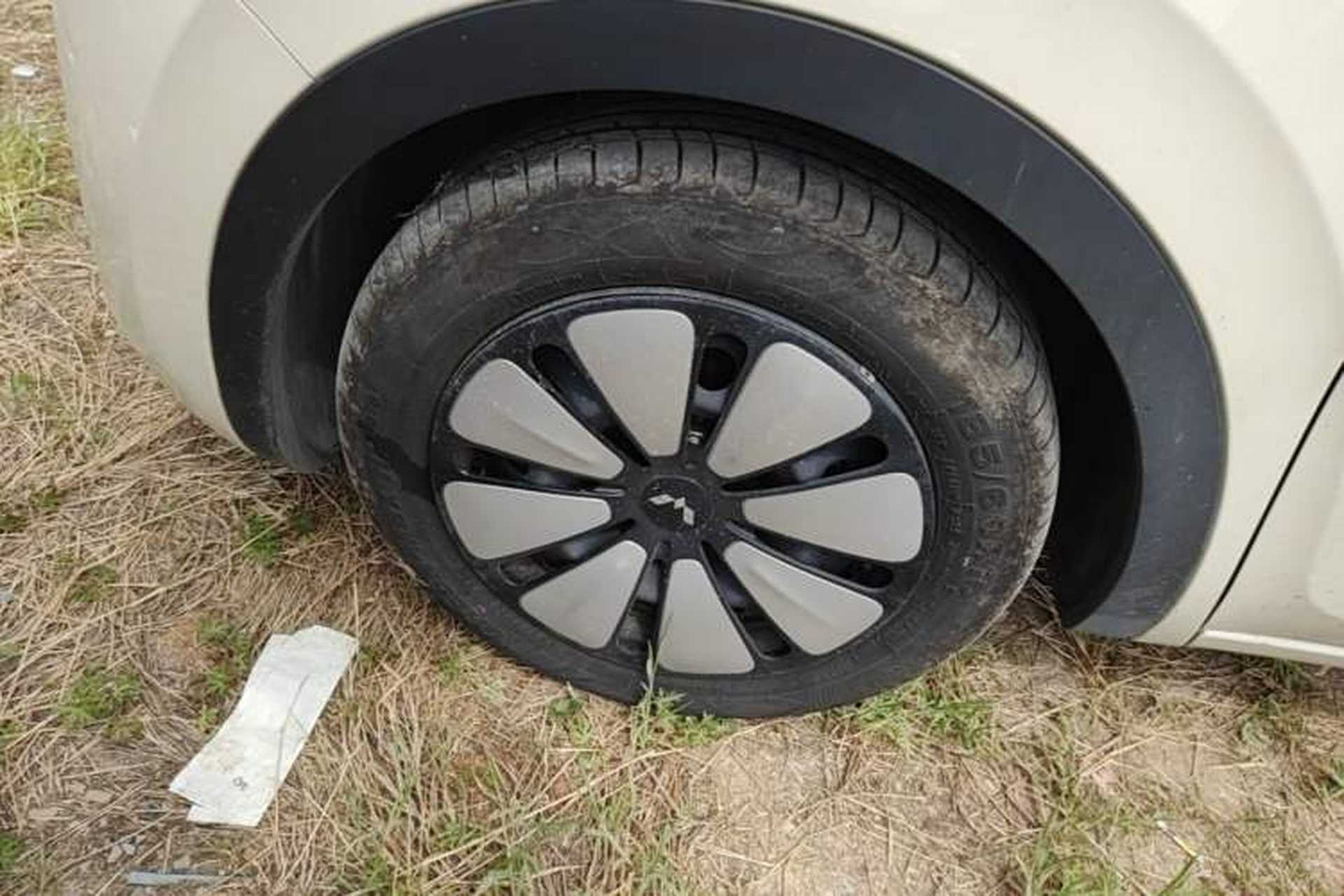 Used Wuling Bingo 2025 410 km Lingxi Deluxe Edition Left Front Wheel Hub
