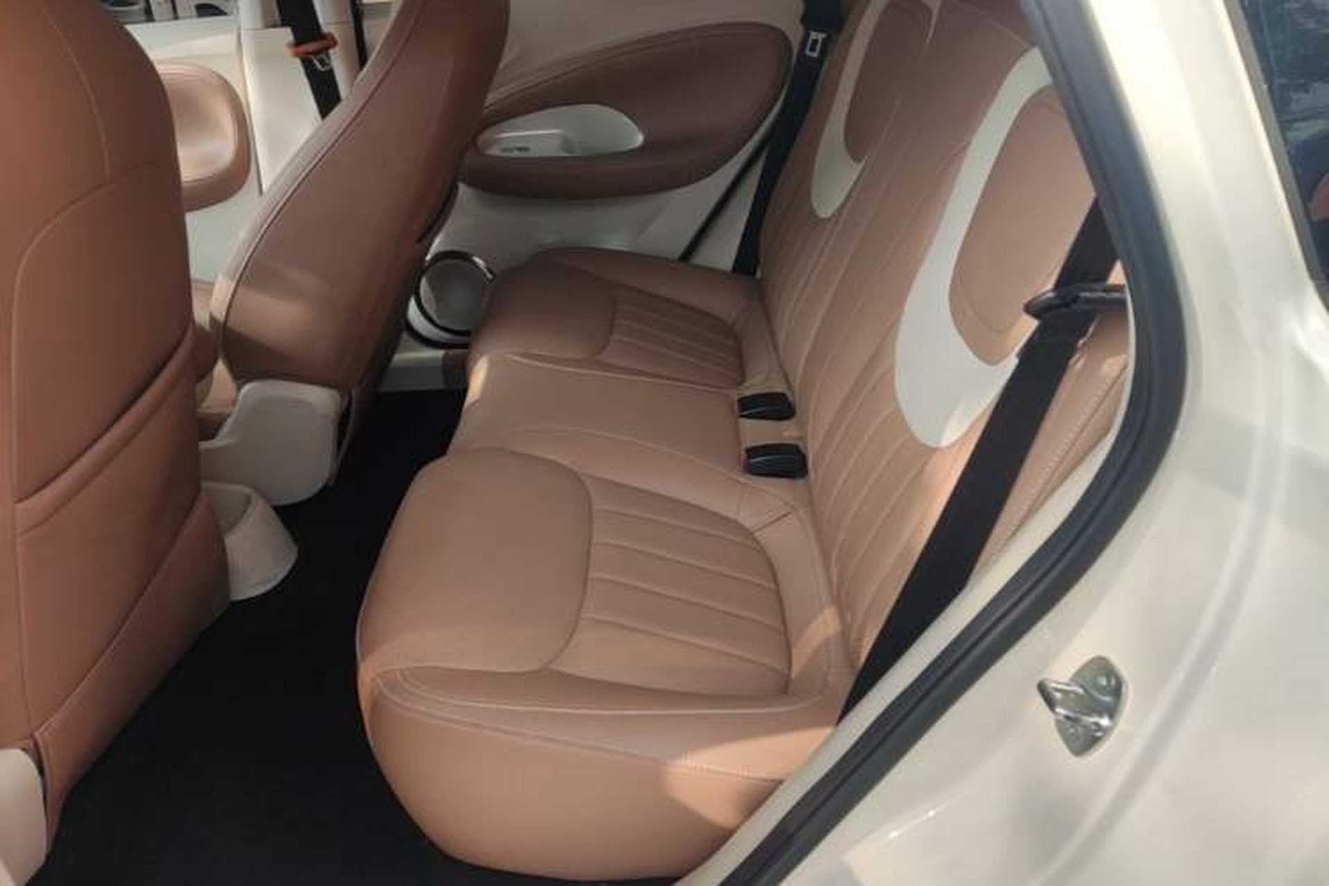 Used Wuling Bingo 2025 333 km Lingxi Connected Version Left Rear Seat