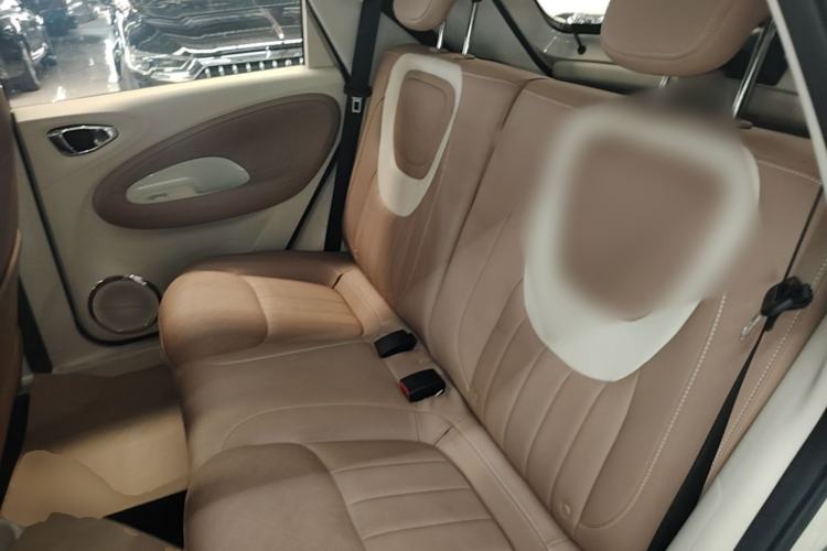 Used Wuling Bingo 2025 333 km Lingxi Deluxe Edition Left Rear Seat