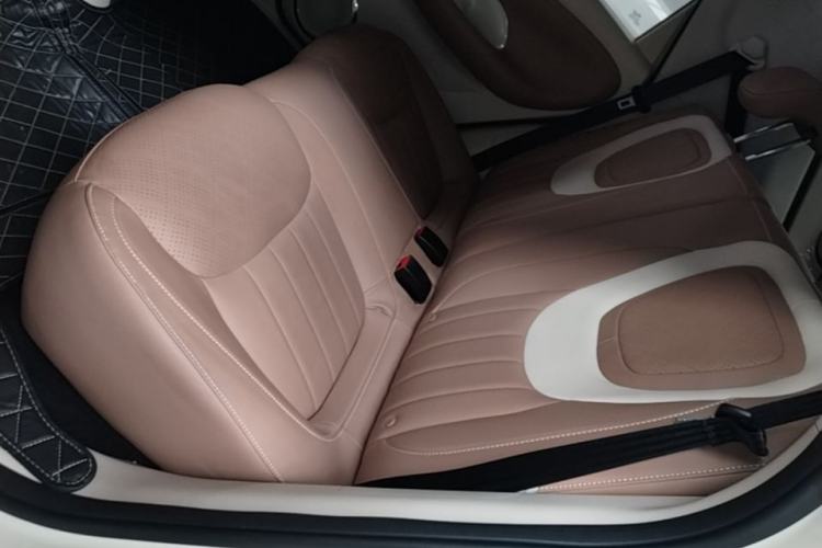Used Wuling Bingo 2025 333 km Lingxi Deluxe Edition Left Rear Seat