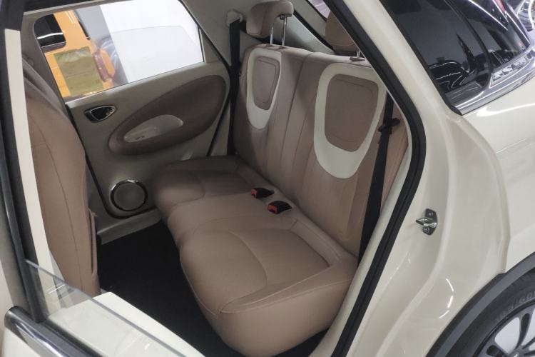 Used Wuling Bingo 2025 410 km Lingxi Deluxe Edition Left Rear Seat