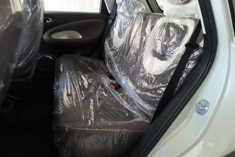 Used Wuling Bingo 2025 333 km Enjoyment Version Left Rear Seat