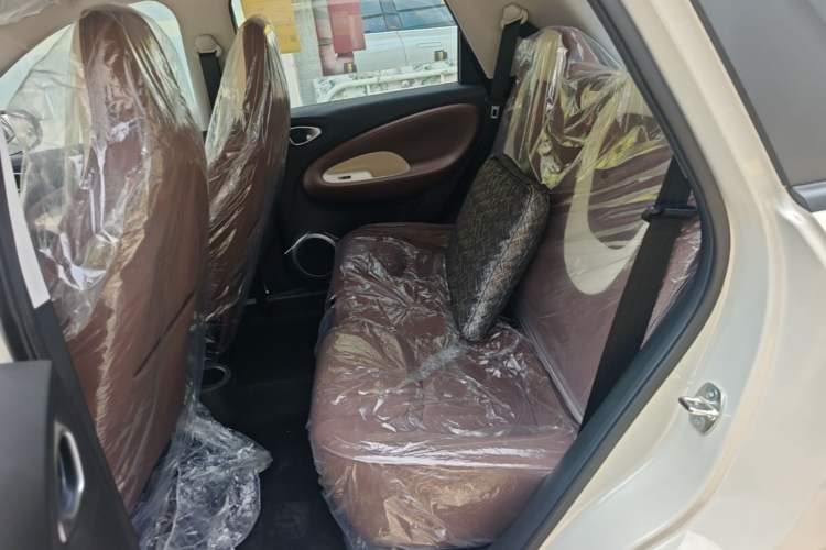 Used Wuling Bingo 2025 203km Light Edition Left Rear Seat