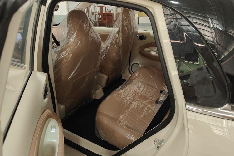 Used Wuling Bingo 2025 333 km Lingxi Connected Version Left Rear Seat