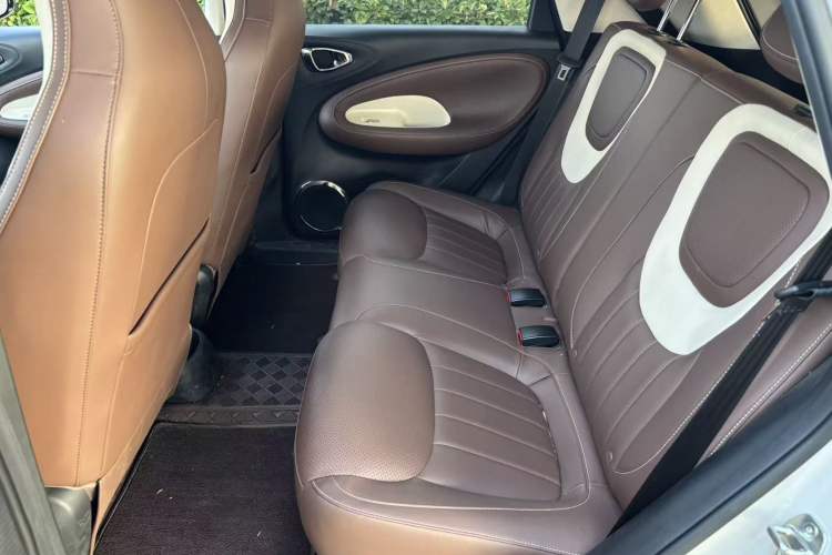 Used Wuling Bingo 2025 333 km Lingxi Connected Version Left Rear Seat