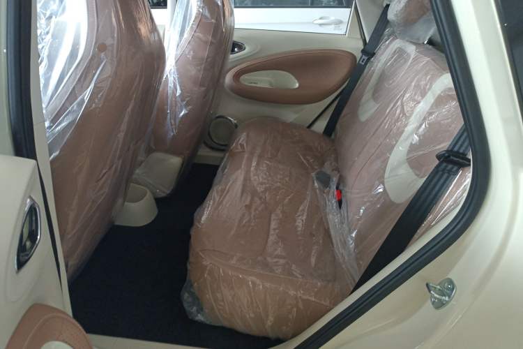 Used Wuling Bingo 2025 333 km Enjoyment Version Left Rear Seat