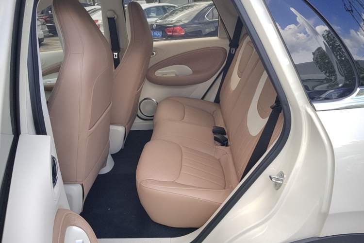 Used Wuling Bingo 2025 410 km Lingxi Deluxe Edition Left Rear Seat