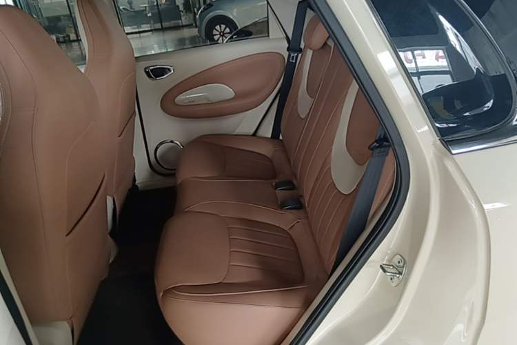 Used Wuling Bingo 2025 333 km Lingxi Deluxe Edition Left Rear Seat