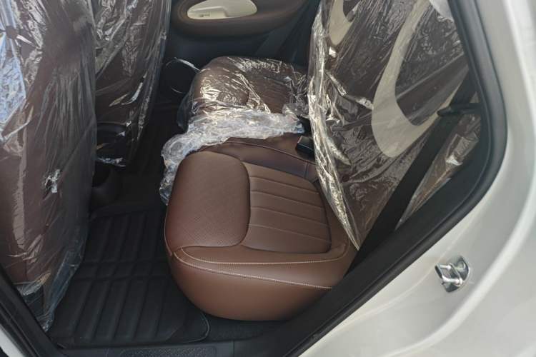 Used Wuling Bingo 2025 333 km Enjoyment Version Left Rear Seat