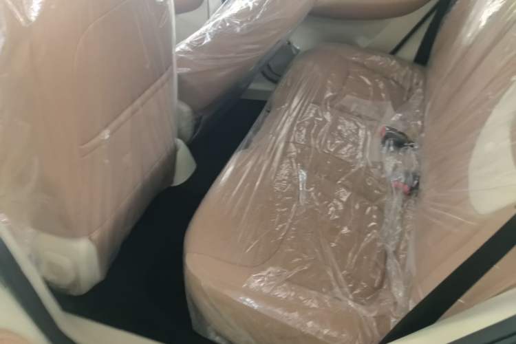 Used Wuling Bingo 2025 333 km Enjoyment Version Left Rear Seat