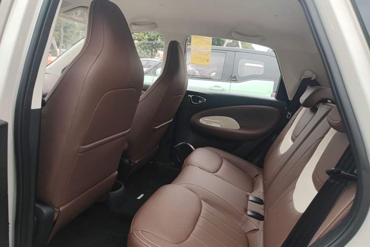 Used Wuling Bingo 2025 333 km Enjoyment Version Left Rear Seat