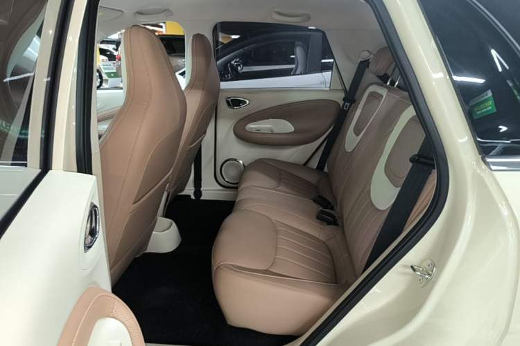 Used Wuling Bingo 2025 333 km Enjoyment Version Left Rear Seat