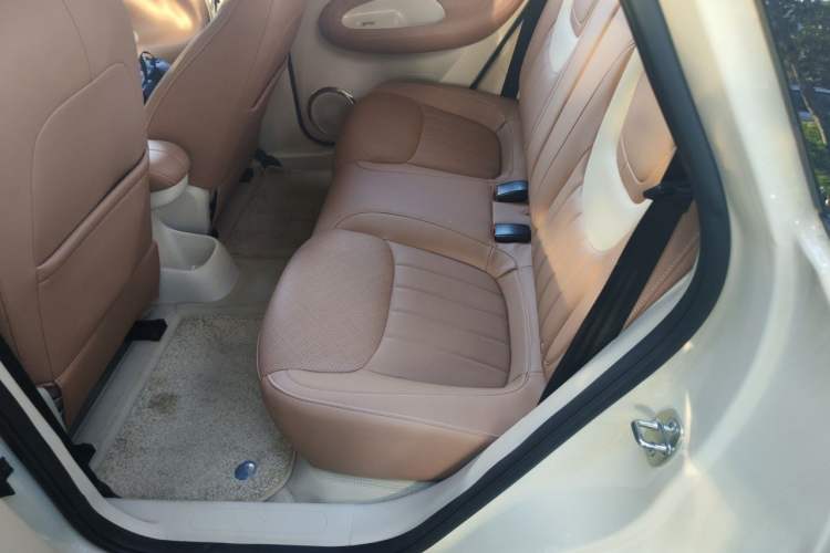 Used Wuling Bingo 2025 333 km Lingxi Connected Version Left Rear Seat