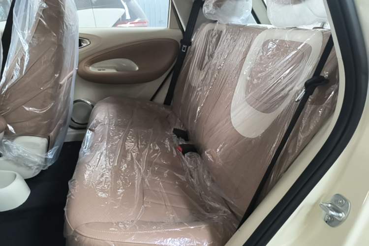 Used Wuling Bingo 2025 333 km Enjoyment Version Left Rear Seat