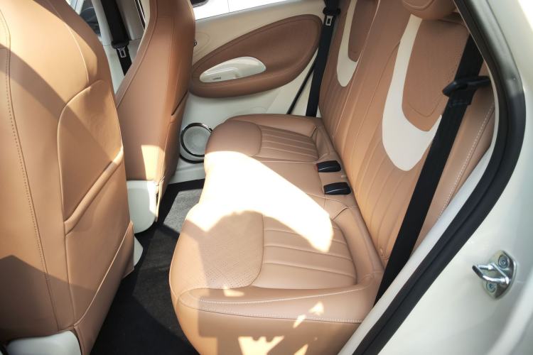 Used Wuling Bingo 2025 333 km Lingxi Connected Version Left Rear Seat