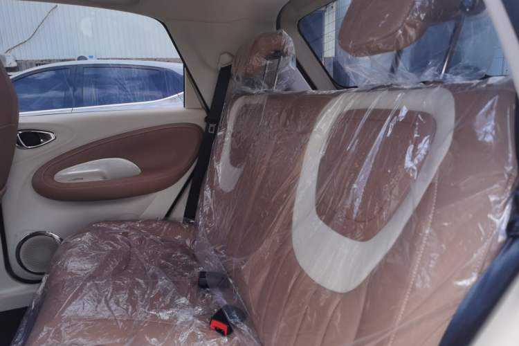 Used Wuling Bingo 2025 333 km Lingxi Connected Version Left Rear Seat