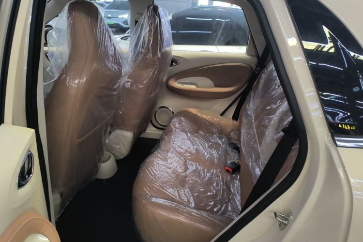 Used Wuling Bingo 2025 333 km Enjoyment Version Left Rear Seat