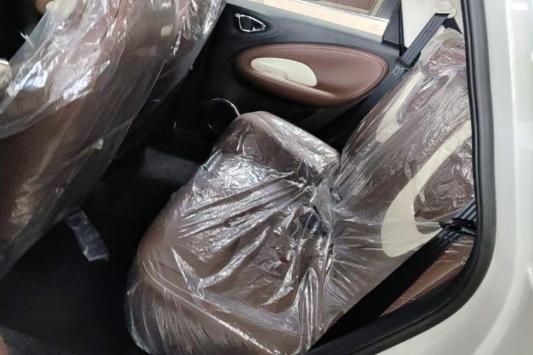 Used Wuling Bingo 2025 333 km Enjoyment Version Left Rear Seat