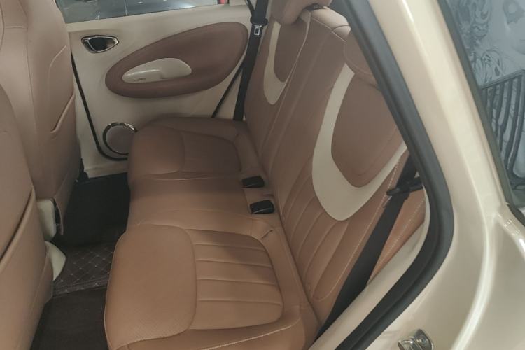 Used Wuling Bingo 2025 333 km Lingxi Deluxe Edition Left Rear Seat