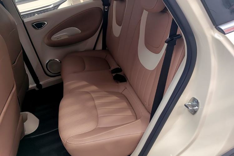 Used Wuling Bingo 2025 333 km Lingxi Deluxe Edition Left Rear Seat