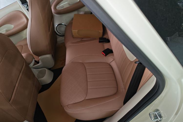 Used Wuling Bingo 2025 333 km Enjoyment Version Left Rear Seat