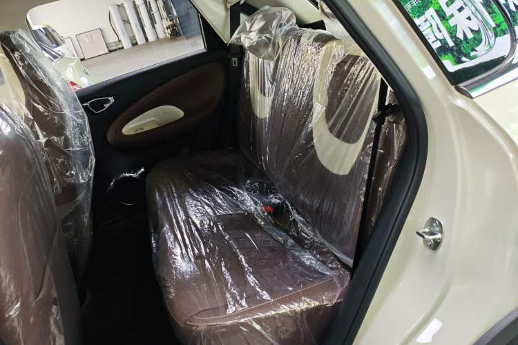 Used Wuling Bingo 2025 333 km Enjoyment Version Left Rear Seat