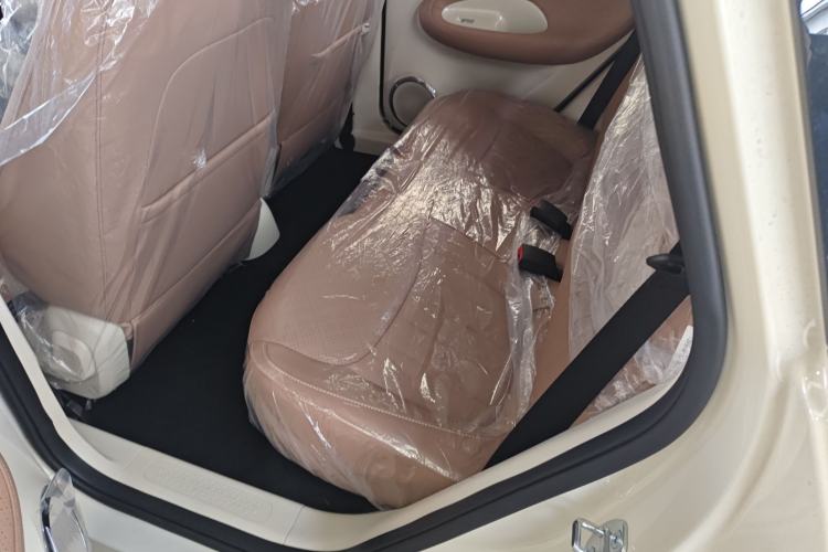 Used Wuling Bingo 2025 333 km Enjoyment Version Left Rear Seat