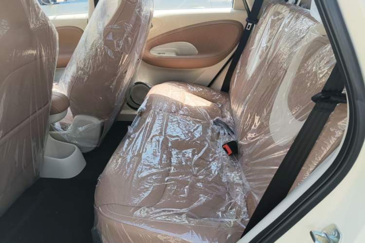 Used Wuling Bingo 2025 333 km Enjoyment Version Left Rear Seat