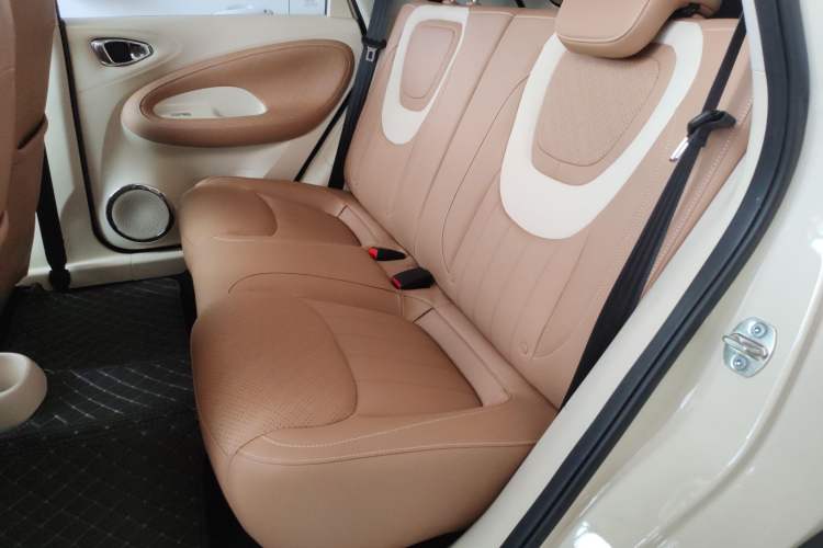 Used Wuling Bingo 2025 333 km Lingxi Connected Version Left Rear Seat
